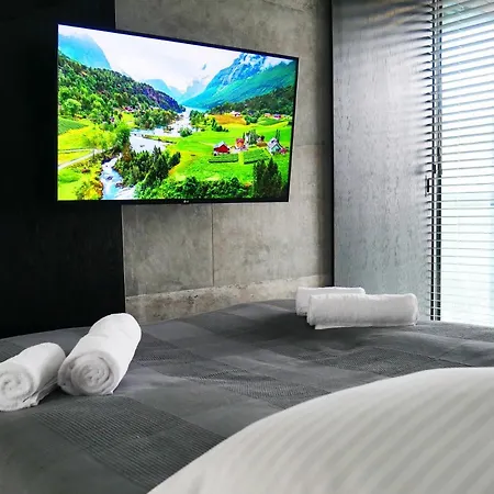 Daire Rs Prestige Raclawickie 10 